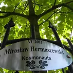 فندق Kosmonauty Wroclaw-airport 3*