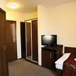 فندق Kosmonauty Wroclaw-airport 3*