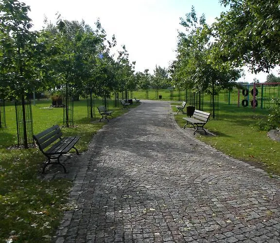 Kosmonauty Wroclaw-airport 3*