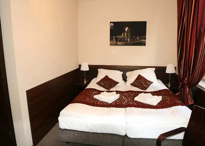 Kosmonauty Wroclaw-airport Hotel Breslau