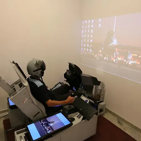 コスモナウティ ヴロツワフエアポート ホテル