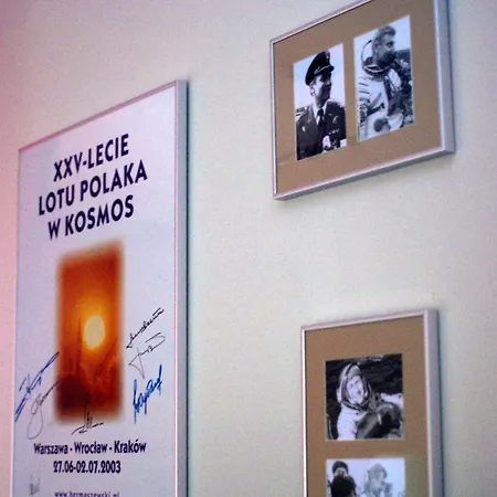 Hotel Kosmonauty Wroclaw-airport Vratislav
