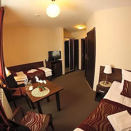 Szálloda Kosmonauty Wroclaw-airport 3*