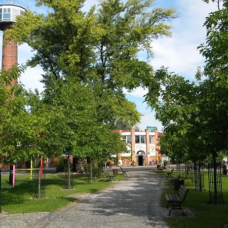 コスモナウティ ヴロツワフエアポート 3*